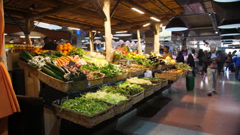 Lebensmittelgeschäft,-Lokale-Markthalle,-Gemüse-Und-Frisches-Obst,-Sete,-Frankreich,-Herault